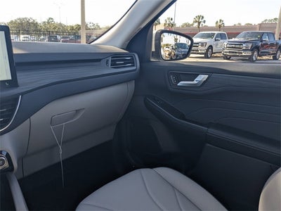 2025 Ford Escape Plug-In Hybrid Base