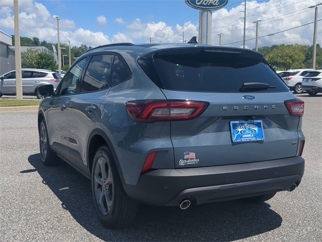 2025 Ford Escape Hybrid ST-Line