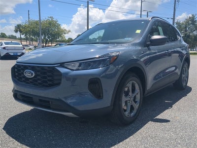 2025 Ford Escape Hybrid ST-Line