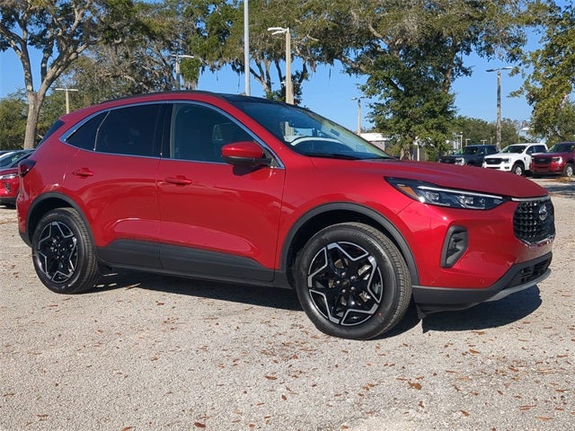 2026 Ford Escape Hybrid Platinum