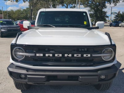 2026 Ford Bronco Outer Banks