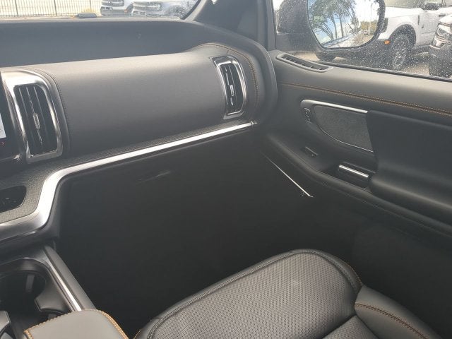 2027 Ford Expedition Tremor