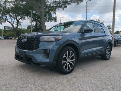 2026 Ford Explorer ST-Line