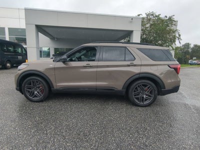 2027 Ford Explorer ST-Line