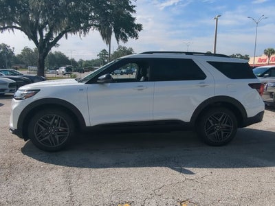 2027 Ford Explorer ST-Line