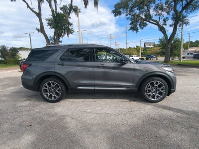 2027 Ford Explorer Platinum