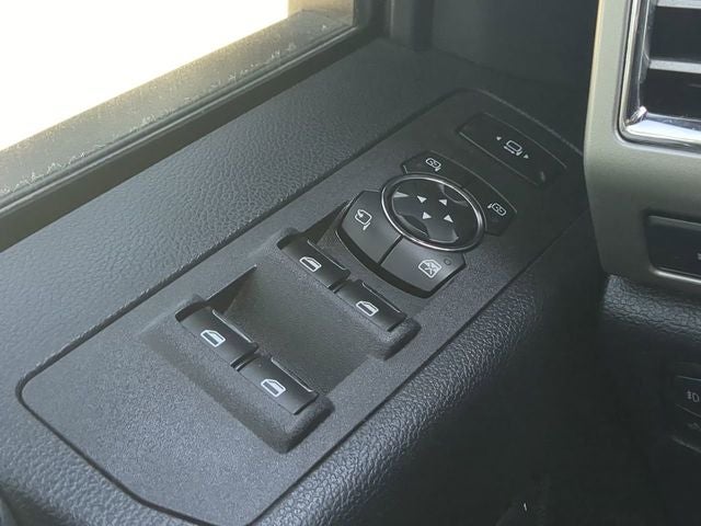 2017 Ford F-350SD Lariat