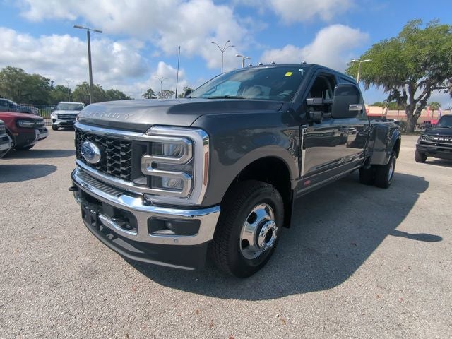 2026 Ford F-350SD Lariat DRW