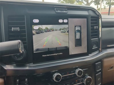 2025 Ford F-350SD Lariat DRW