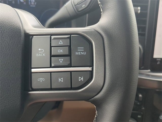 2025 Ford F-350SD Lariat DRW