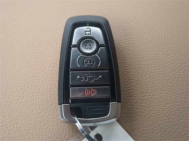 2025 Ford F-350SD Lariat DRW