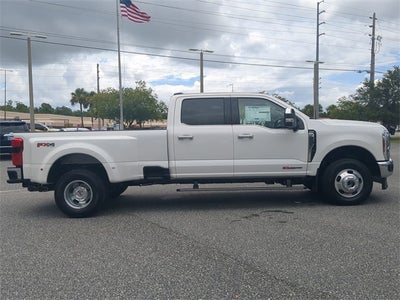2025 Ford F-350SD Lariat DRW