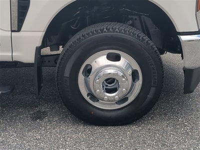 2025 Ford F-350SD Lariat DRW