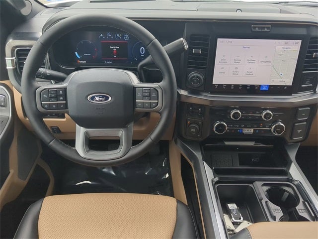 2025 Ford F-350SD Lariat DRW