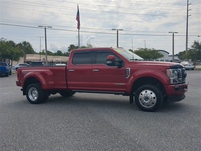2022 Ford F-450SD Limited