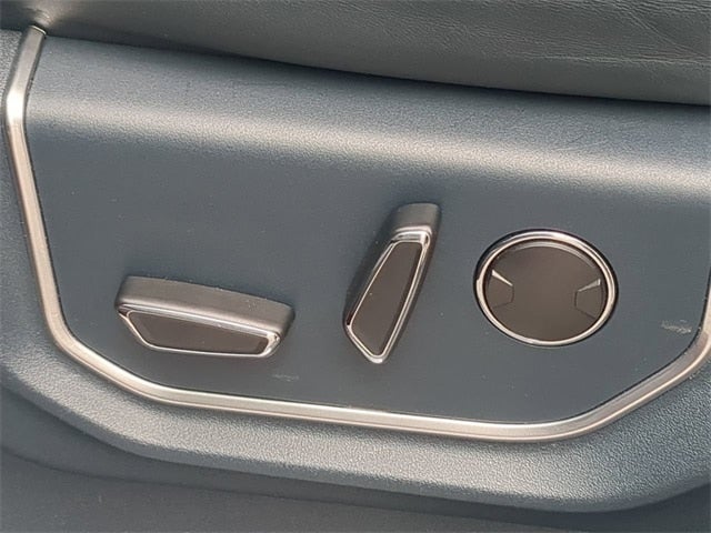 2022 Ford F-450SD Limited