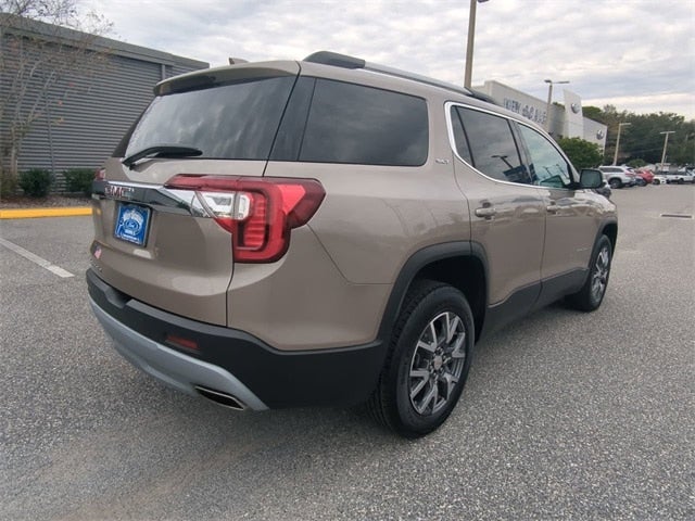 2022 GMC Acadia SLT