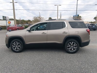 2022 GMC Acadia SLT