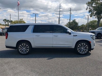 2022 GMC Yukon XL Denali