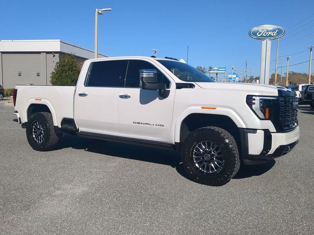2025 GMC Sierra 2500HD Denali Ultimate
