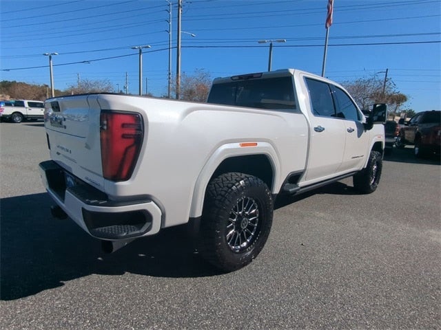 2025 GMC Sierra 2500HD Denali Ultimate