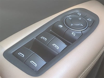 2019 Cadillac XT5 Platinum