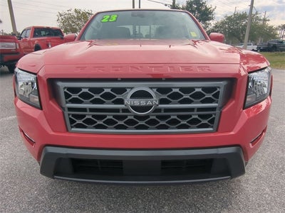 2023 Nissan Frontier SV