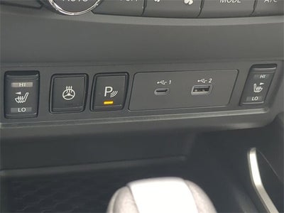 2023 Nissan Frontier SV