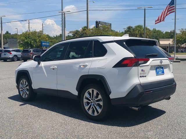 2020 Toyota RAV4 XLE Premium