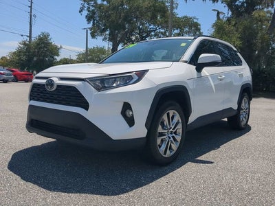 2020 Toyota RAV4 XLE Premium