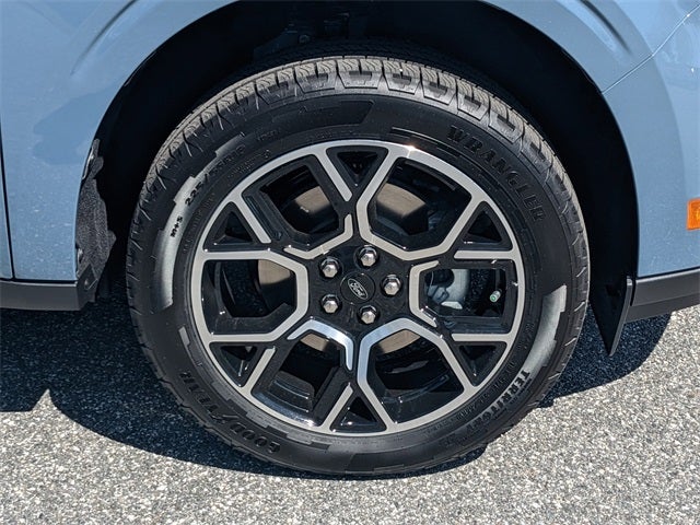 2025 Ford Maverick Lariat