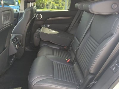 2022 Land Rover Discovery S