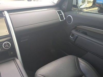 2022 Land Rover Discovery S
