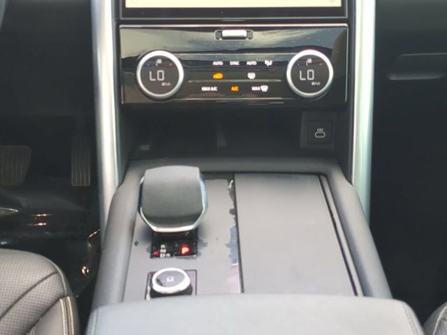 2022 Land Rover Discovery S