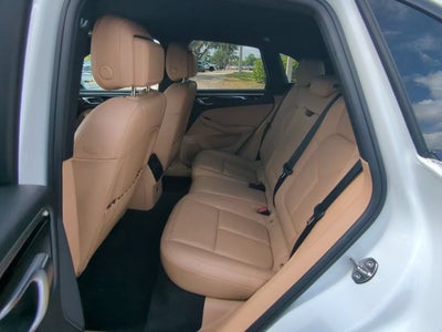 2018 Porsche Macan Base