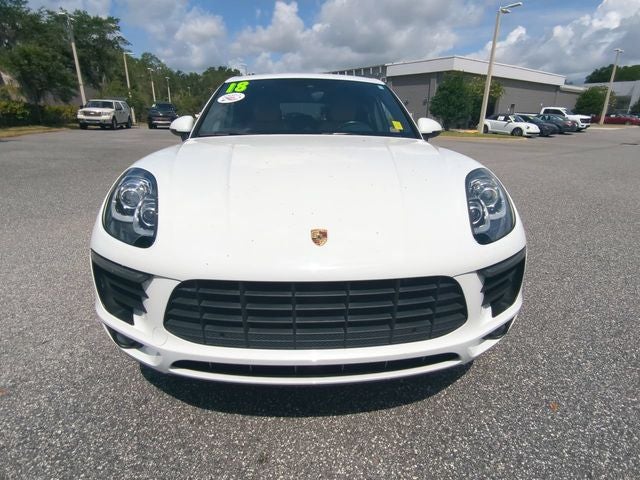 2018 Porsche Macan Base
