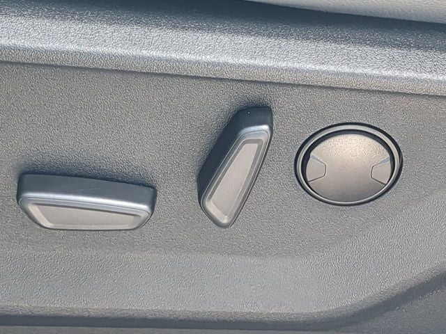 2025 Ford F-150 Lightning Flash™