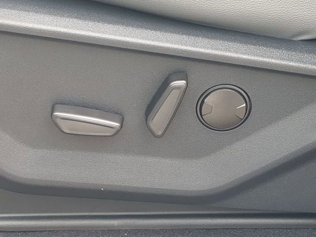 2025 Ford F-150 Lightning Flash™